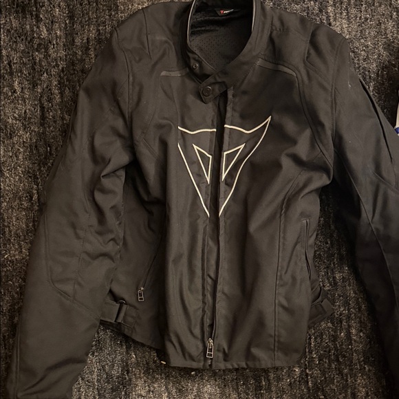 Dainese Motorcycle Jacket Mens Size 54 Black Armored Riding Moto